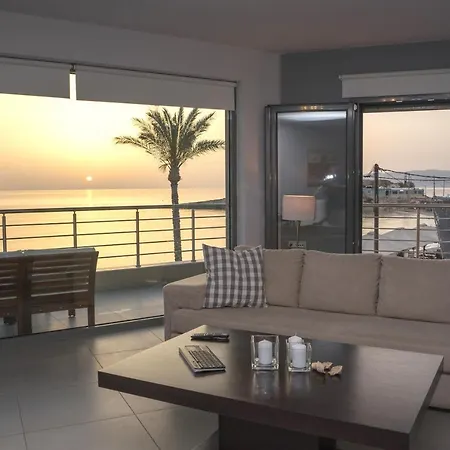Coast Suite-luxury House