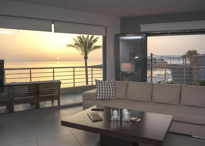 Coast Suite-luxury House